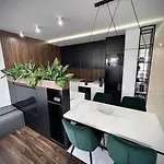 Apartman Design Luxury - Zielone Tarasy - Next To The With Garage *